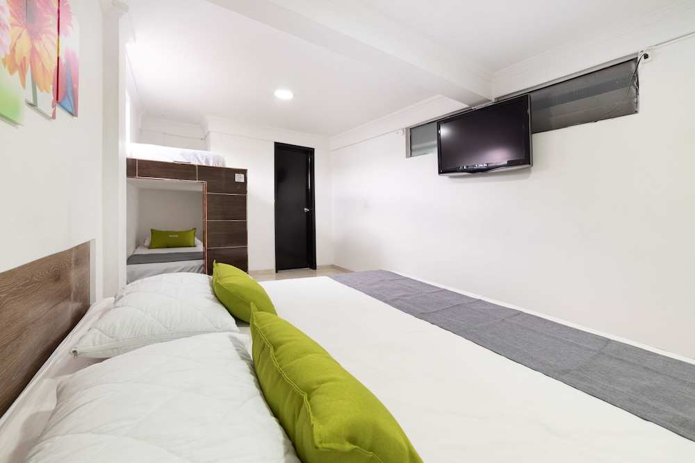 ayenda 1122 victoria