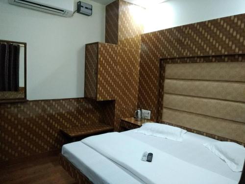 hotel silver palace hostel