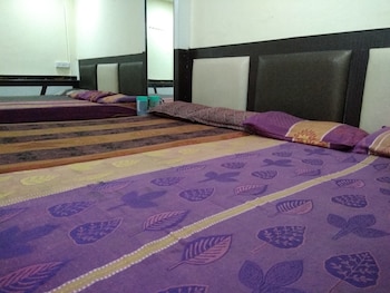 hotel silver palace hostel