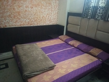 hotel silver palace hostel