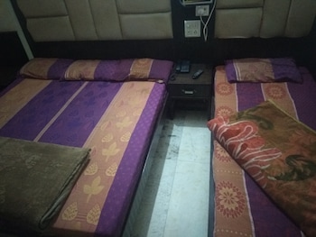 hotel silver palace hostel