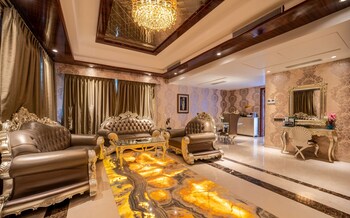 crescent spa and resorts indore