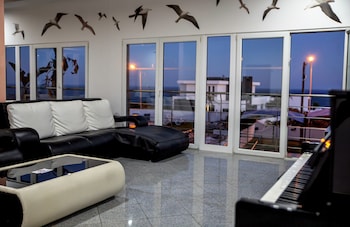 hotel maritur adults only