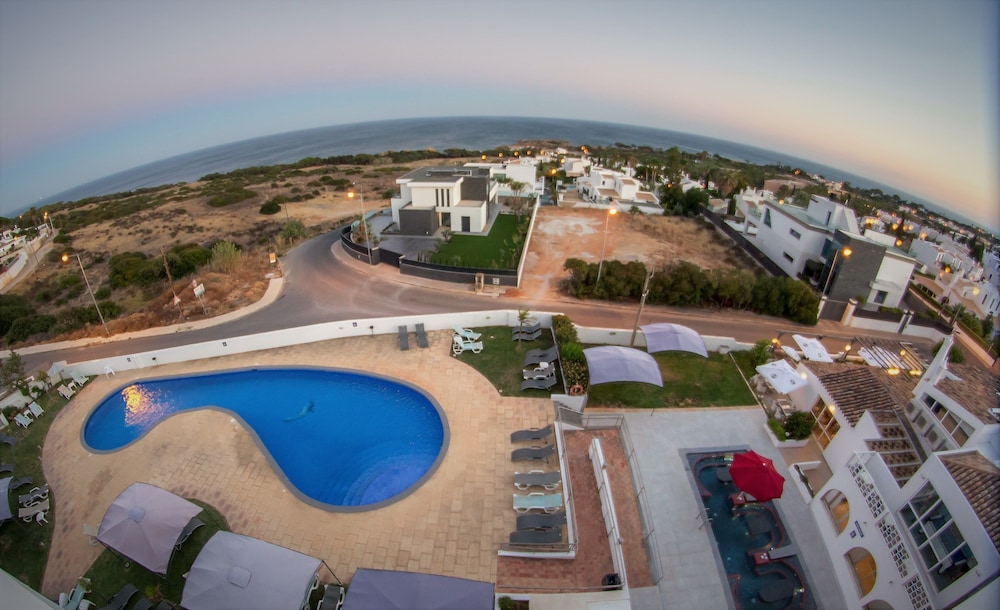 hotel maritur adults only