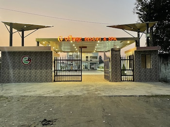 sumedha g village resort and spa
