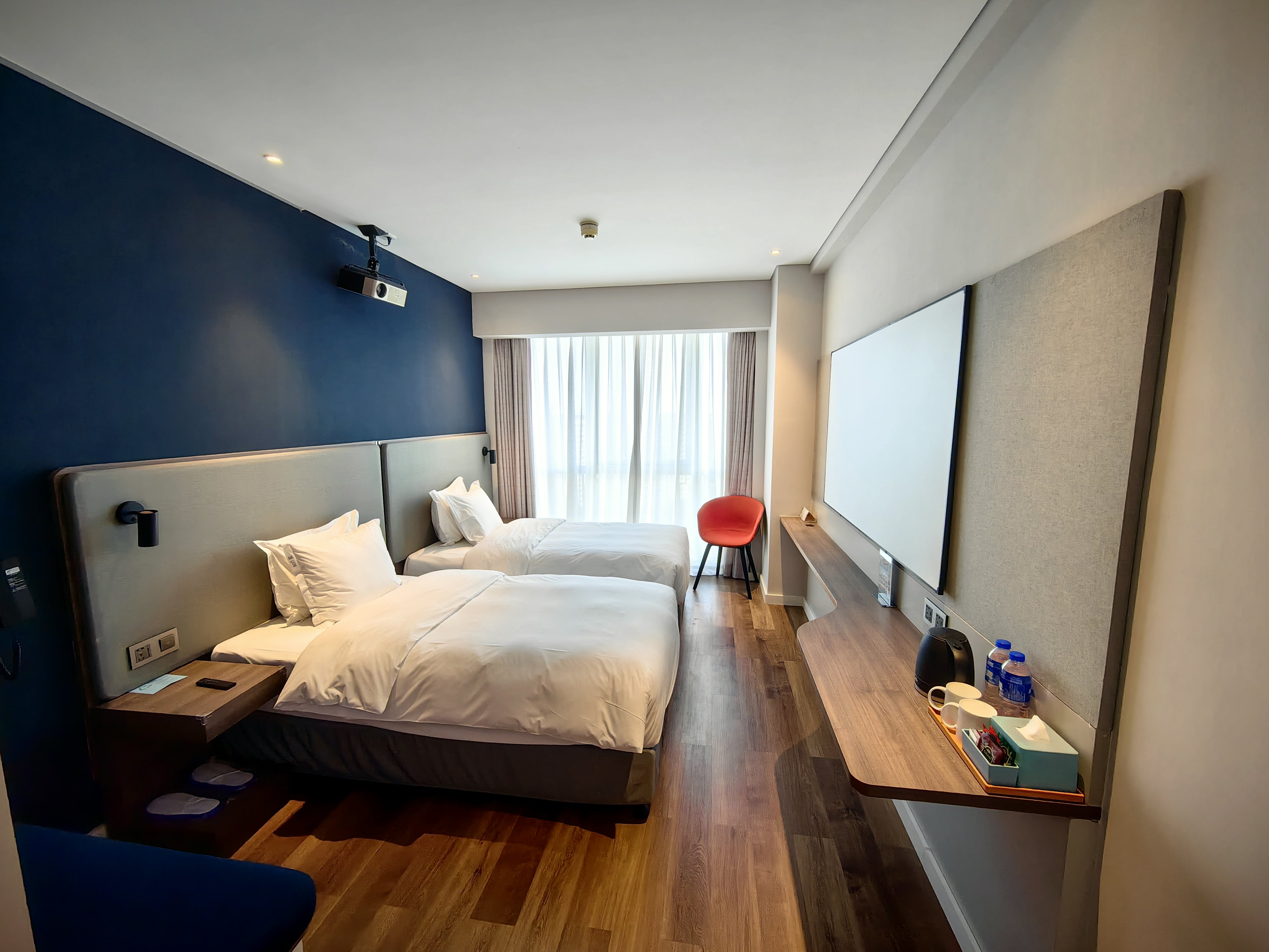 holiday inn express liyang huafu an ihg hotel
