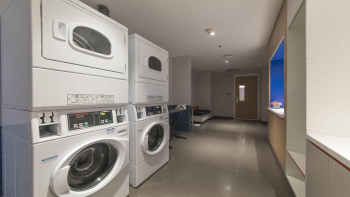 holiday inn express liyang huafu an ihg hotel