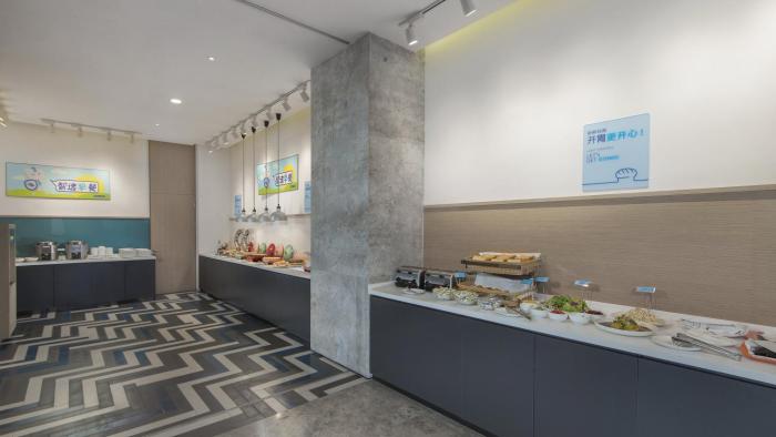 holiday inn express liyang huafu an ihg hotel