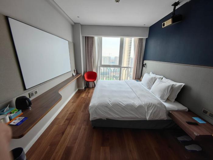 holiday inn express liyang huafu an ihg hotel