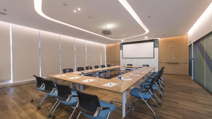 holiday inn express liyang huafu an ihg hotel