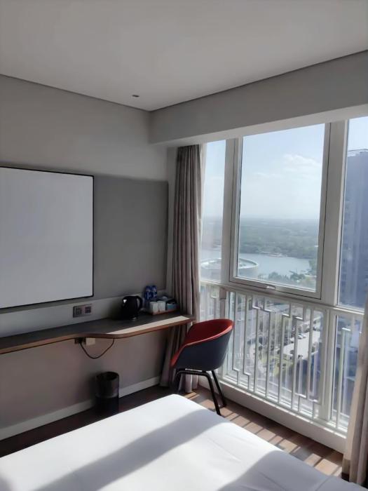 holiday inn express liyang huafu an ihg hotel
