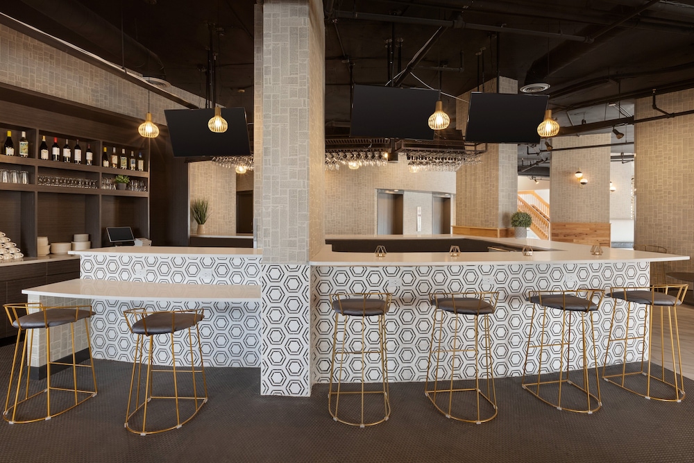 holiday inn philadelphia arpt stadium area by ihg