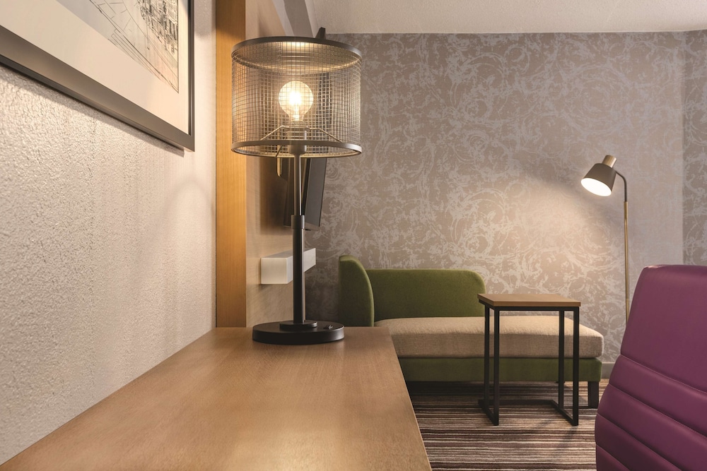 holiday inn philadelphia arpt stadium area by ihg