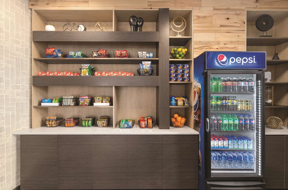 holiday inn philadelphia arpt stadium area by ihg