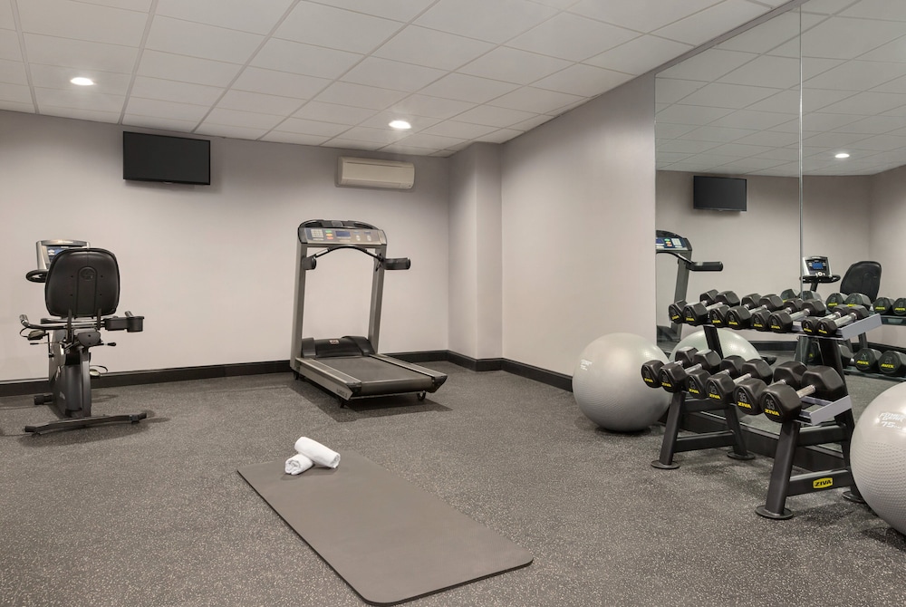 holiday inn philadelphia arpt stadium area by ihg