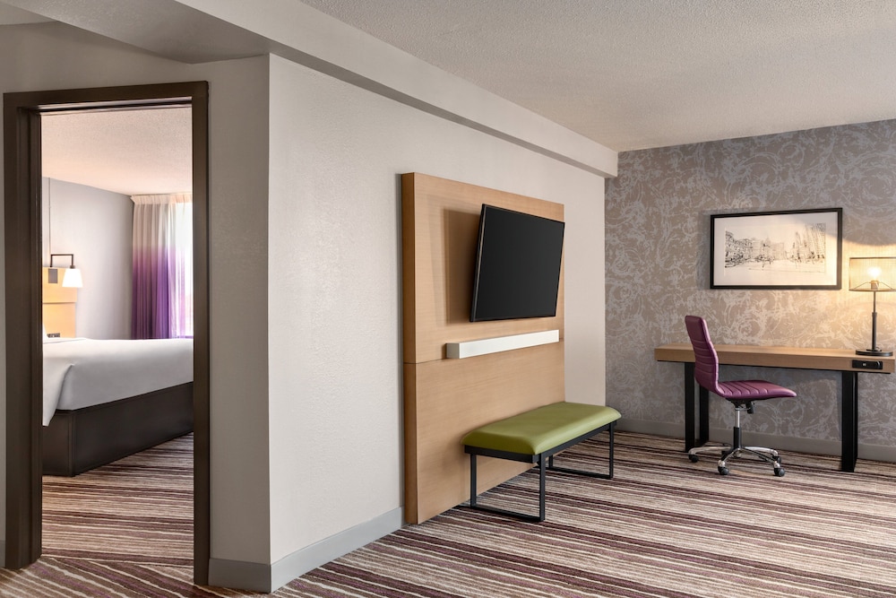 holiday inn philadelphia arpt stadium area by ihg