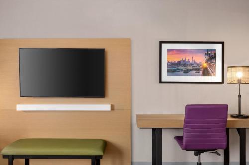 holiday inn philadelphia arpt stadium area by ihg