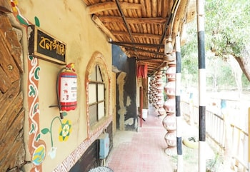shakuntala village resort
