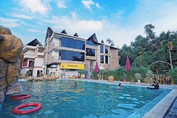 Shakuntala Village Resort,,3 star