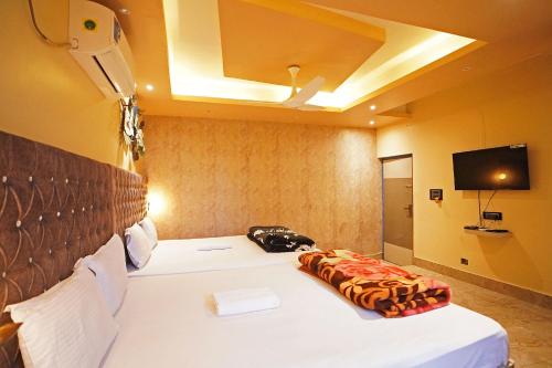 shakuntala village resort