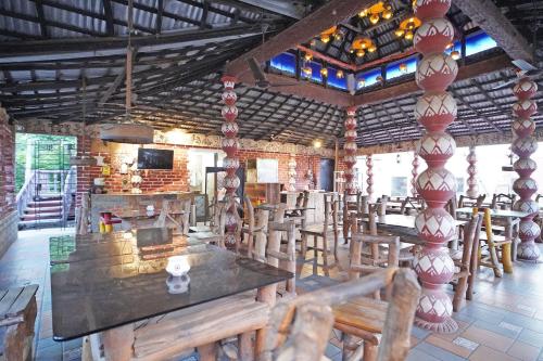 shakuntala village resort