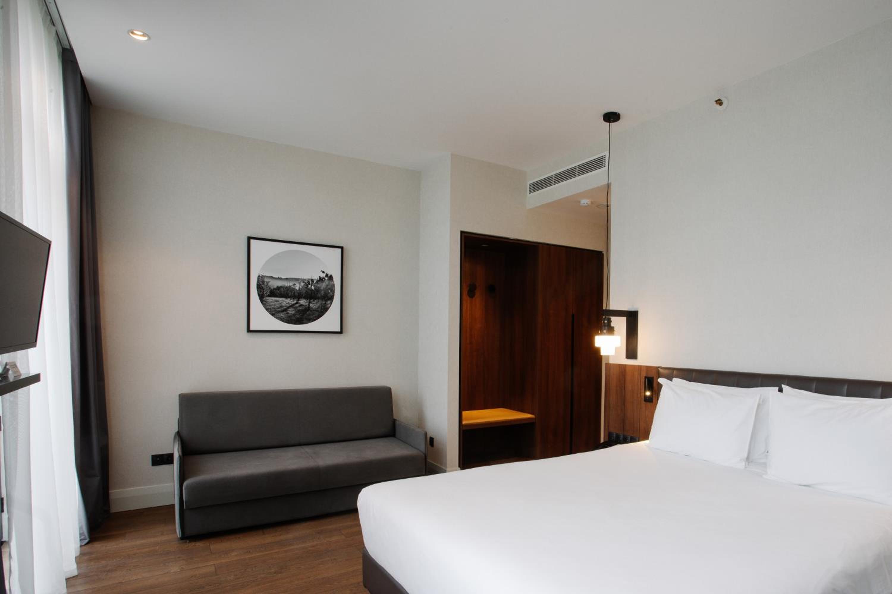 holiday inn telavi an ihg hotel