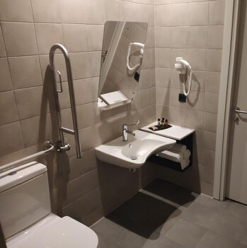 Holiday Inn Telavi, An Ihg Hotel,Kvareli>>Kakheti,4 star