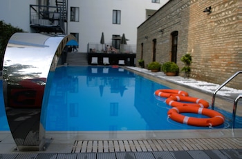 holiday inn telavi an ihg hotel