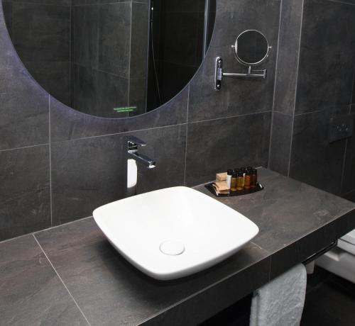 holiday inn telavi an ihg hotel
