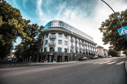 holiday inn telavi an ihg hotel