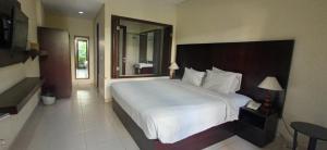 suris boutique hotel