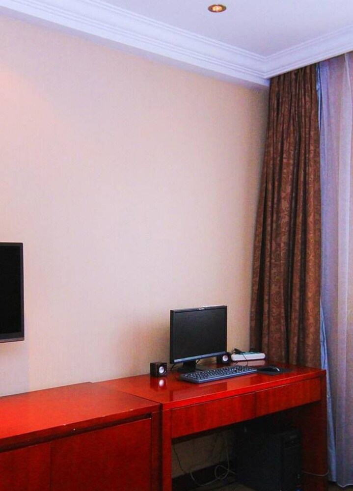 aode hotel