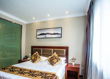 aode hotel