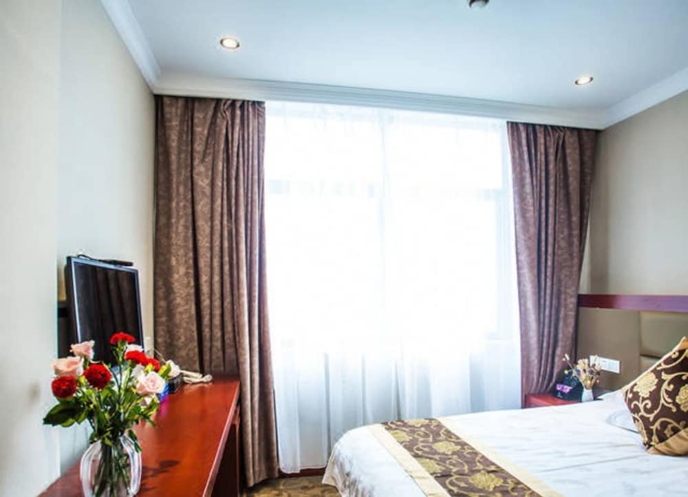 aode hotel