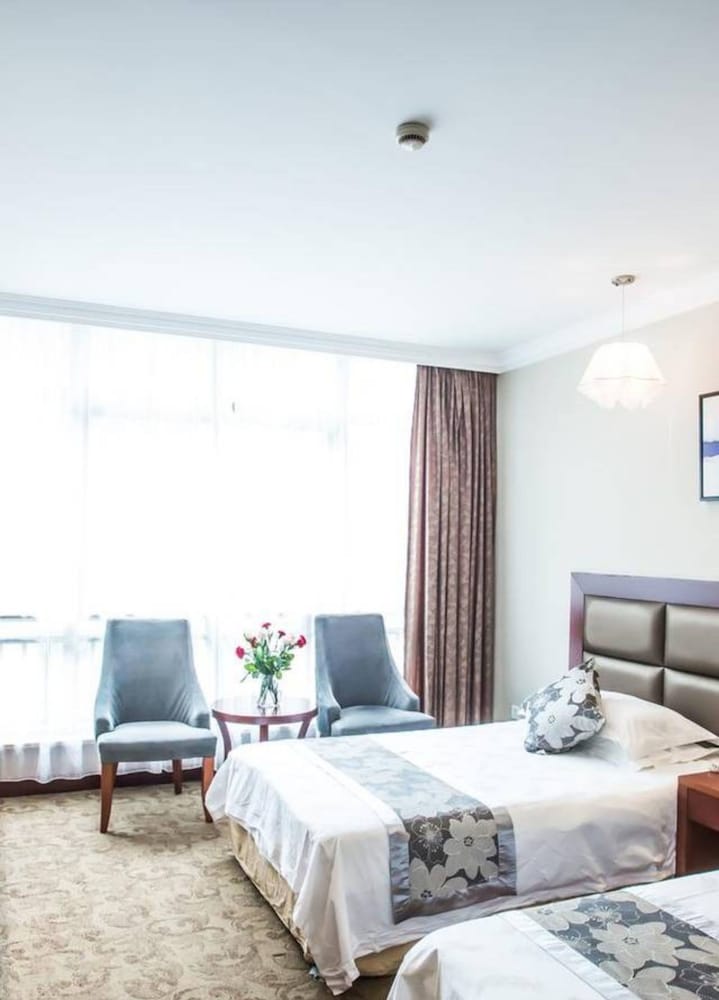 aode hotel