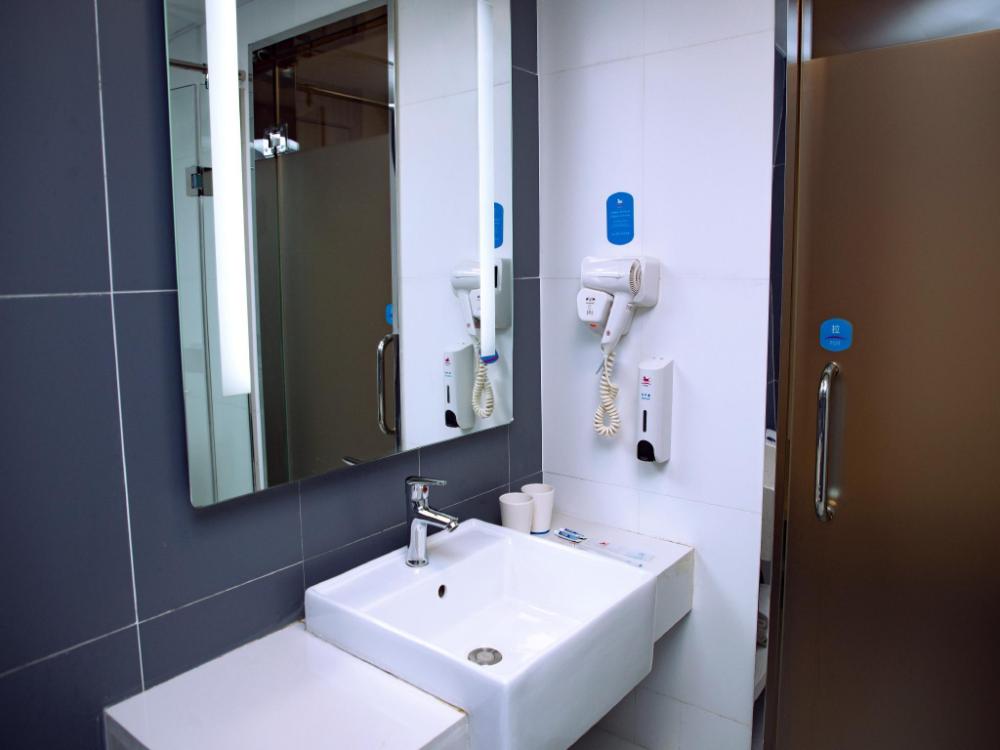 hanting hotel wuhu baiyuecheng