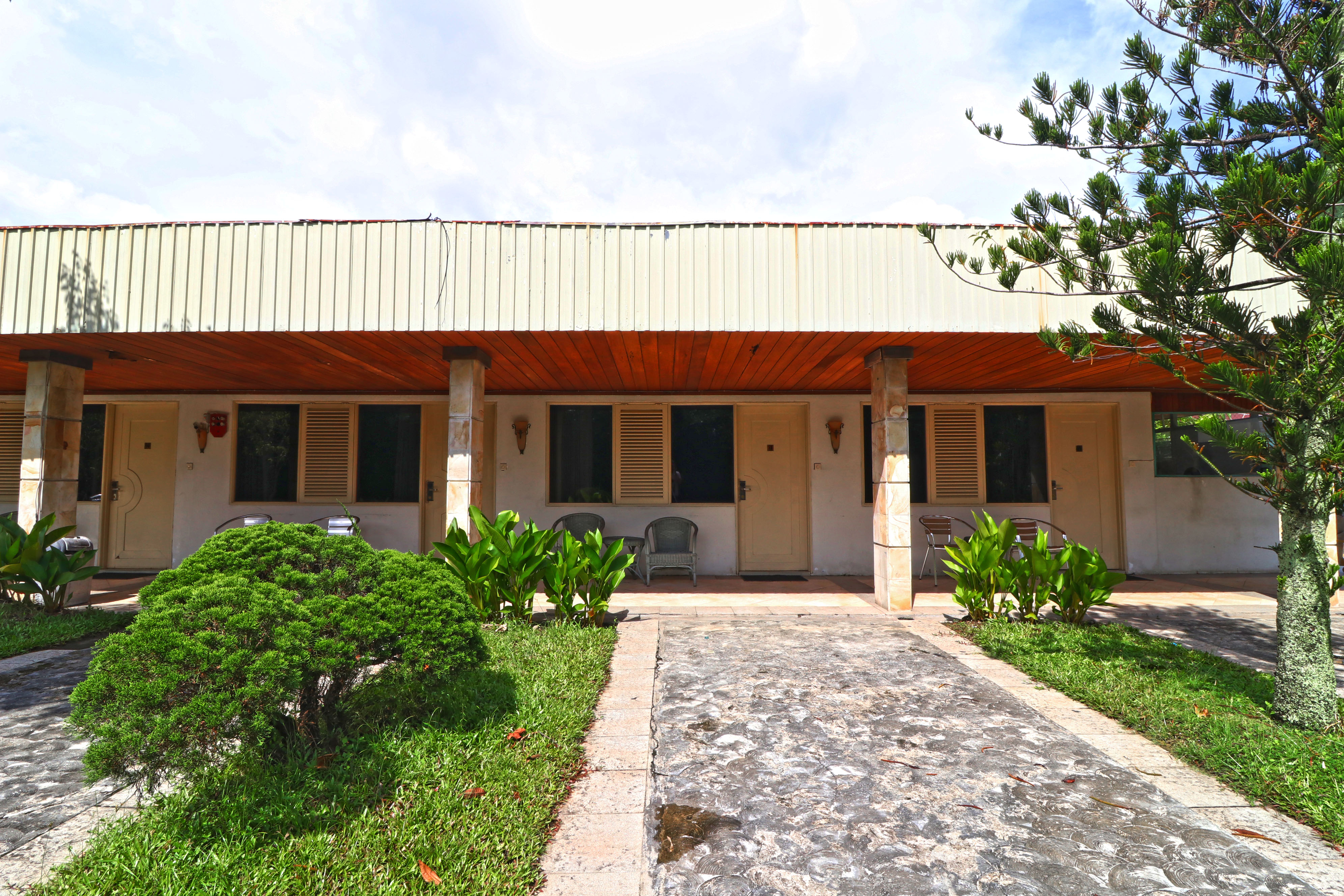 hotel sampaga