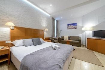adriatic resort apartments