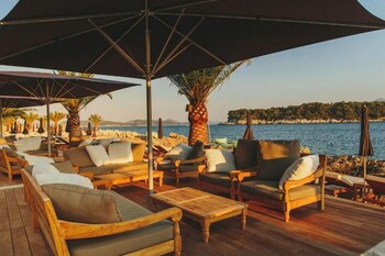 adriatic resort apartments