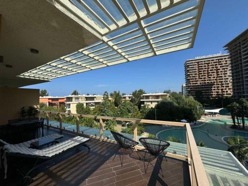 dreamland apartments oasis