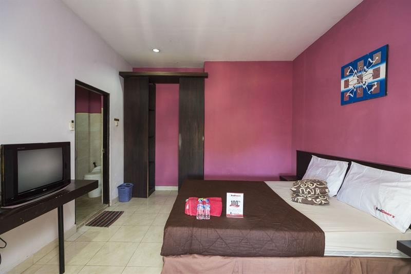 capital o 1666 grand pudjawan hotel near kuta beach