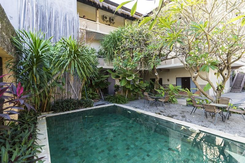 capital o 1666 grand pudjawan hotel near kuta beach