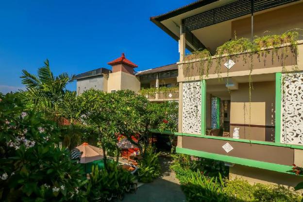 capital o 1666 grand pudjawan hotel near kuta beach