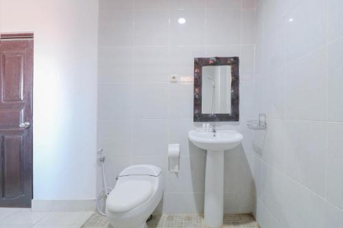 capital o 1666 grand pudjawan hotel near kuta beach