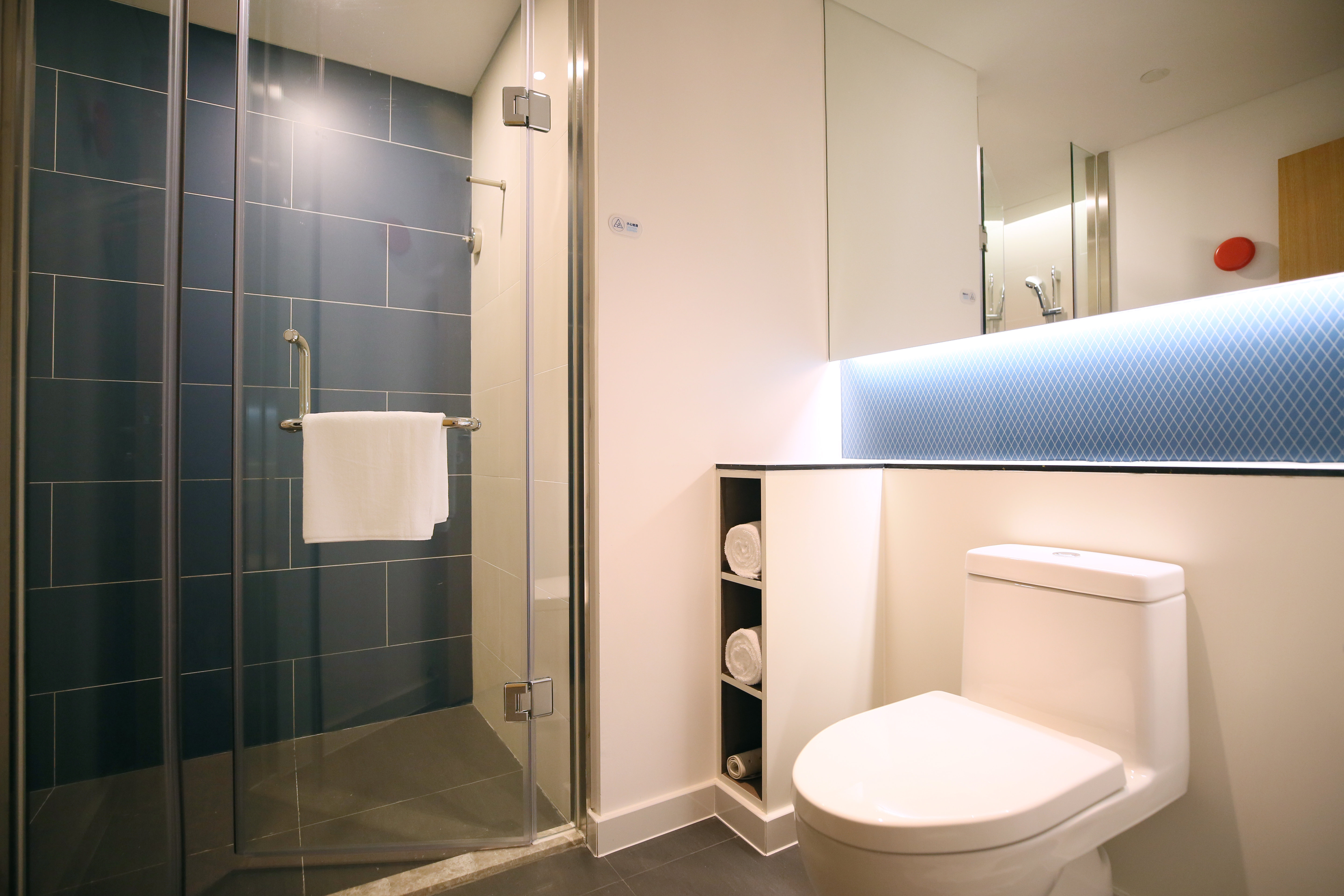 holiday inn express chengdu north railway station an ihg hotel