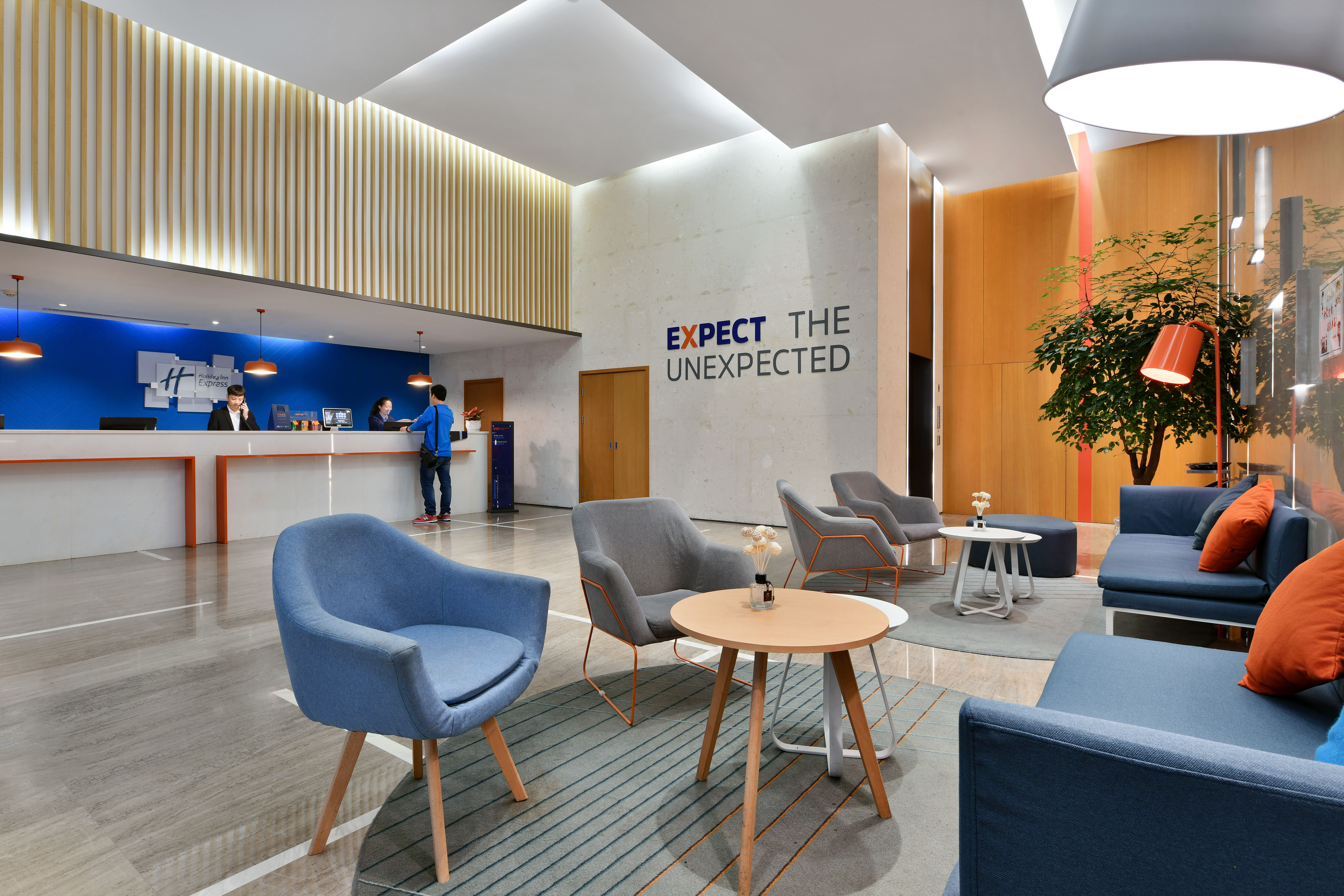 holiday inn express chengdu north railway station an ihg hotel