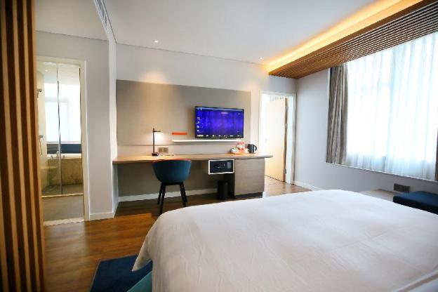 holiday inn express chengdu north railway station an ihg hotel