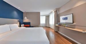 holiday inn express chengdu north railway station an ihg hotel