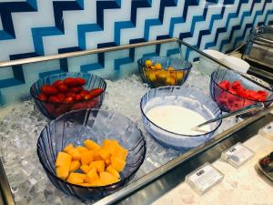 holiday inn express chengdu north railway station an ihg hotel