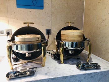 holiday inn express chengdu north railway station an ihg hotel